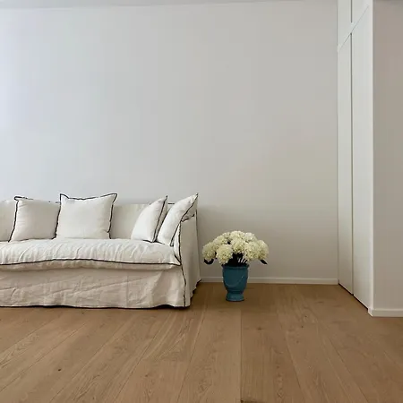 The Window On The Theatre And The Cathedral - Luxury * Como