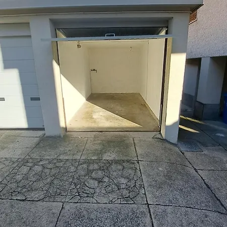 The Window On The Theatre And The Cathedral - Luxury Apartment Como