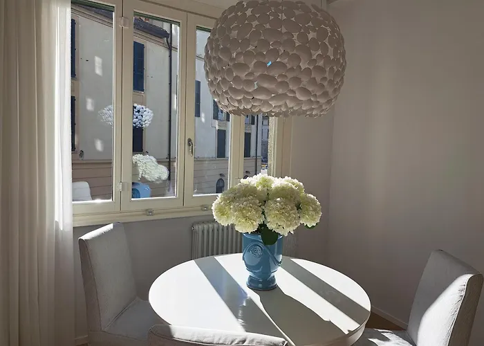דירה The Window On The Theatre And The Cathedral - Luxury קומו